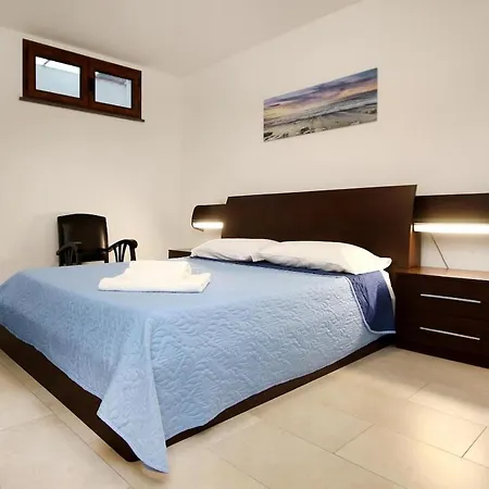 Ohana توري غراندي